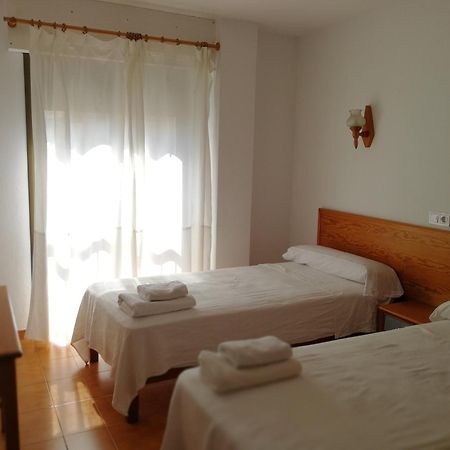 Apartamentos Es Canto (Adults Only) Плайя Ден Босса Номер фото
